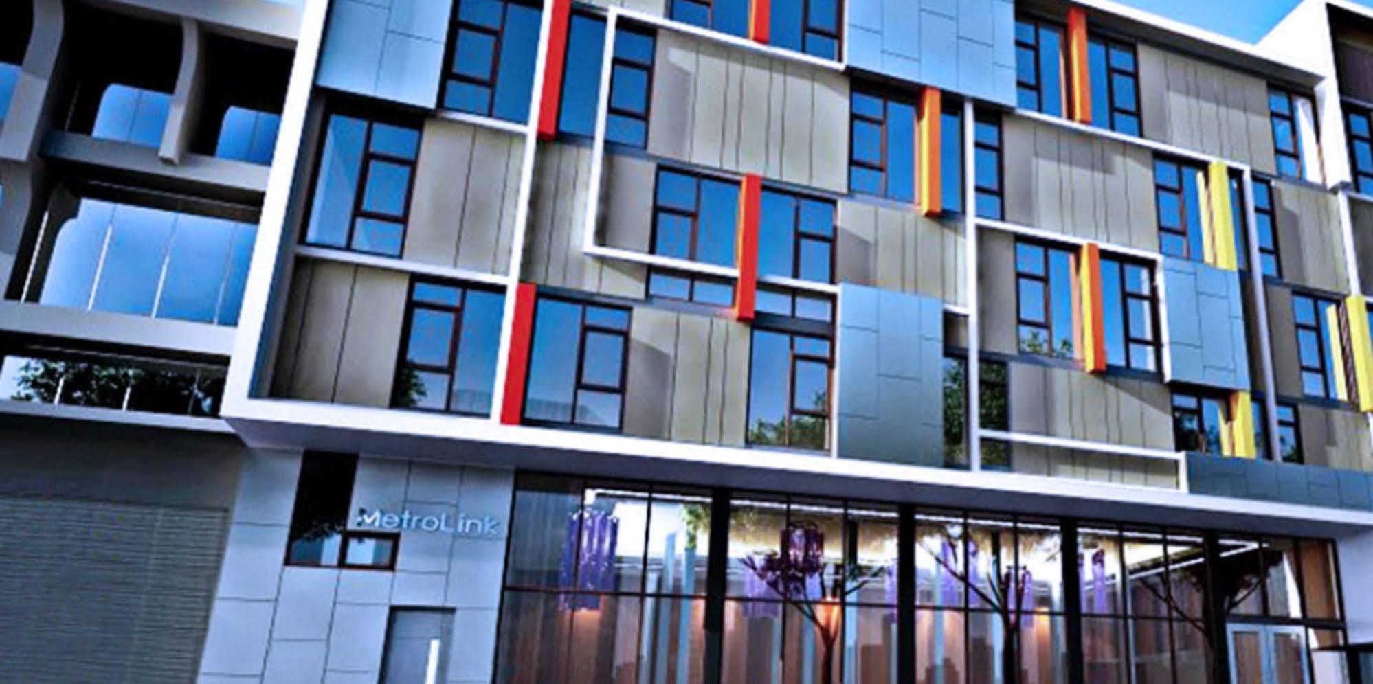 FX Hotel Metrolink Makkasan Bangkok Kültér fotó