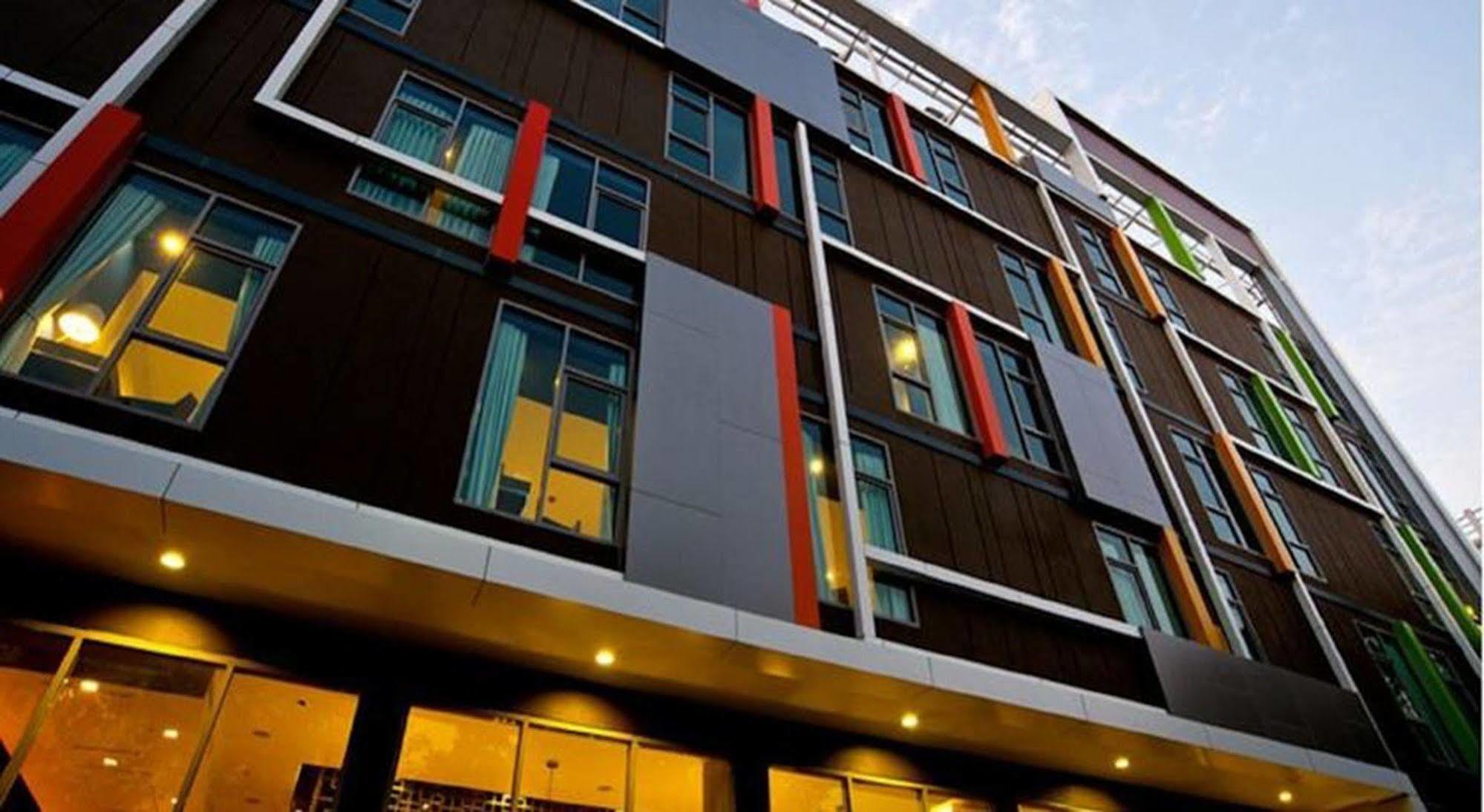FX Hotel Metrolink Makkasan Bangkok Kültér fotó